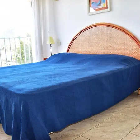 Maddalena, Proche De La Daire Calvi (Corsica)